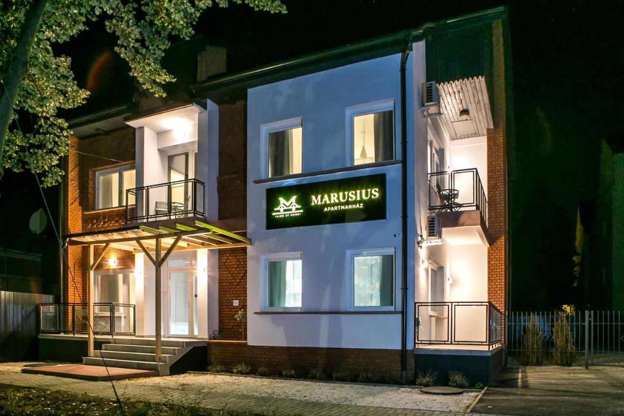 Marusius Apartmanház Makó Eksteriør billede