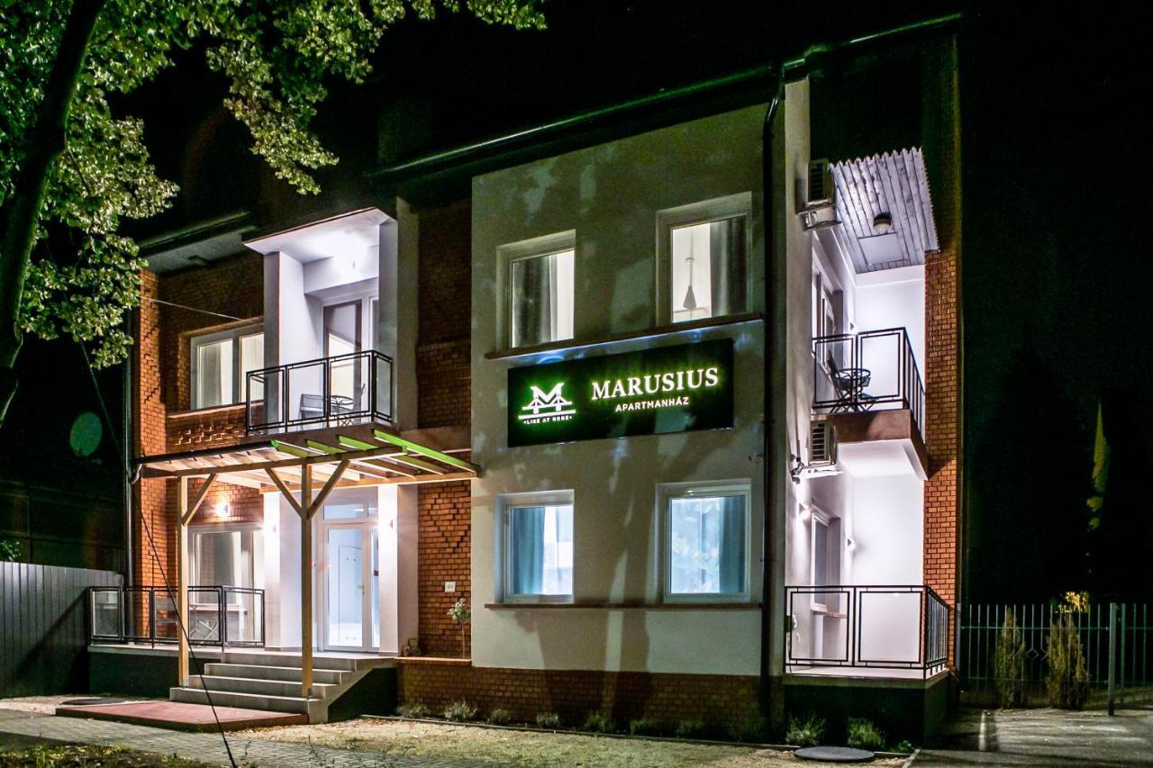 Marusius Apartmanház Makó Eksteriør billede