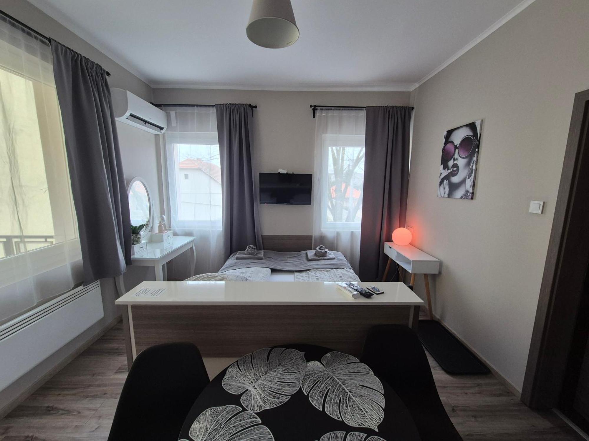 Marusius Apartmanház Makó Eksteriør billede