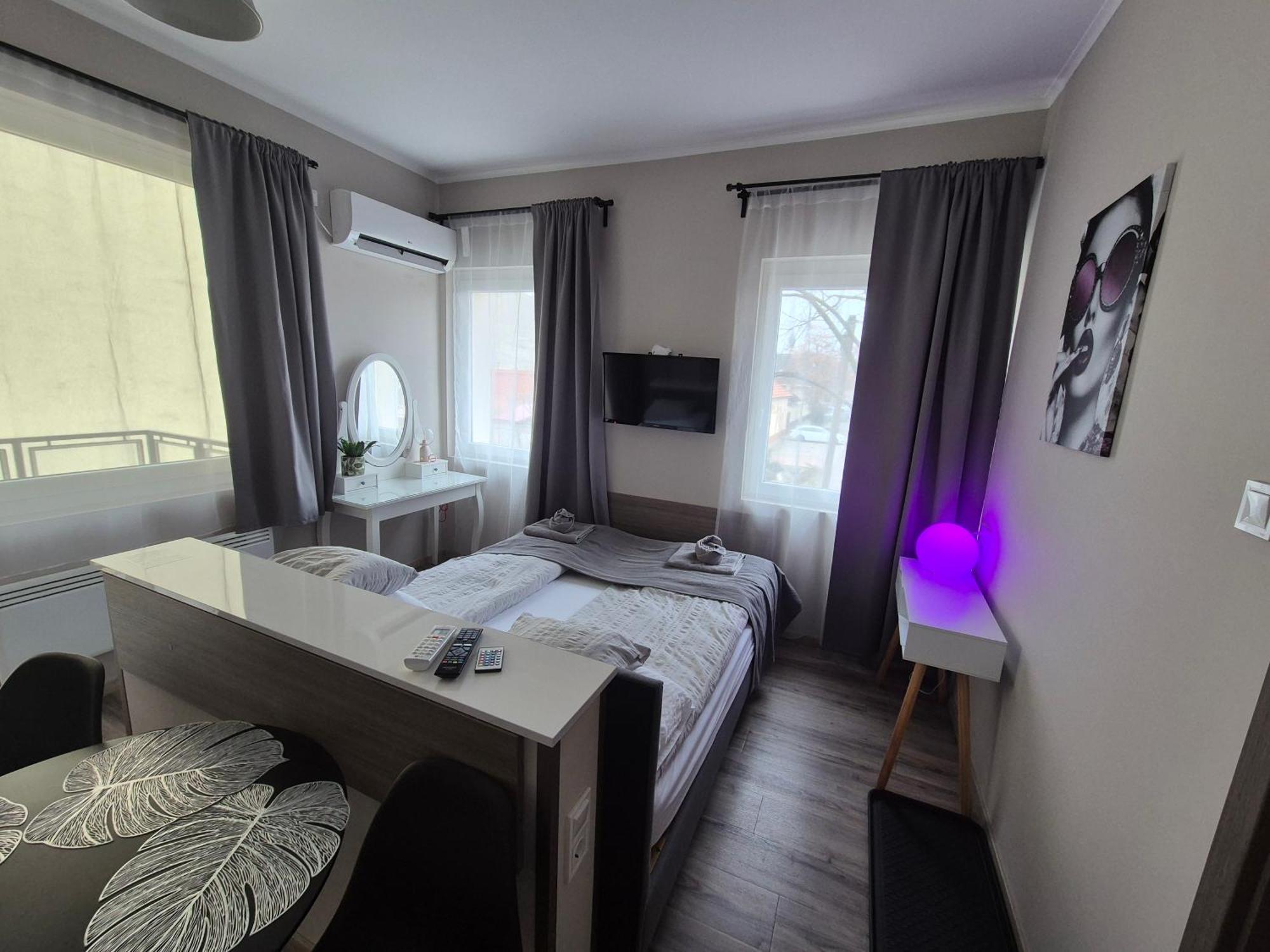 Marusius Apartmanház Makó Eksteriør billede